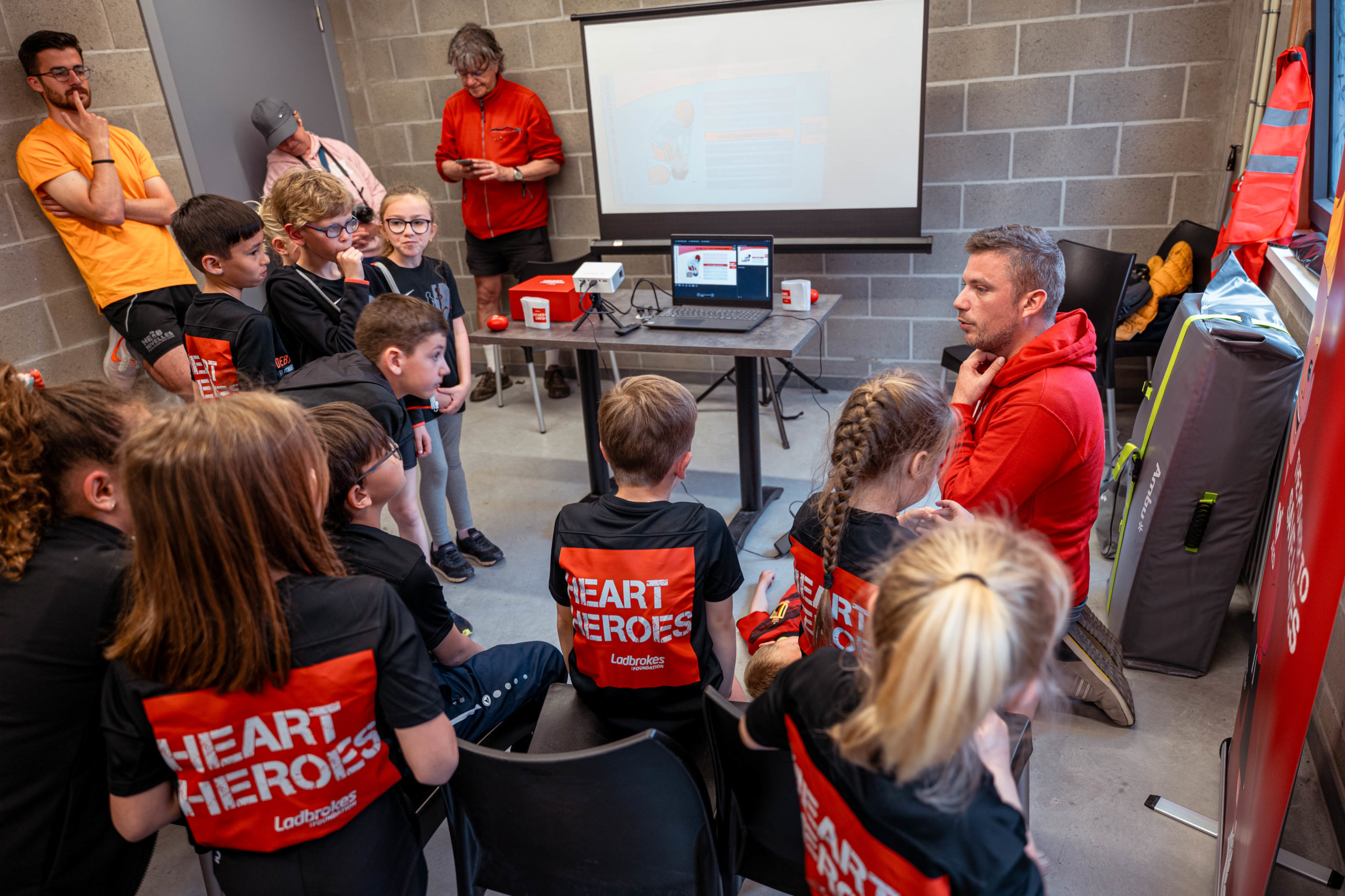 Amateursporters sensibiliseren voor cardiovasculaire ongevallen